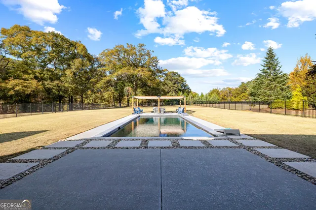 $1,115,000 | 135 Woodbridge Place, Brooks, GA 30205