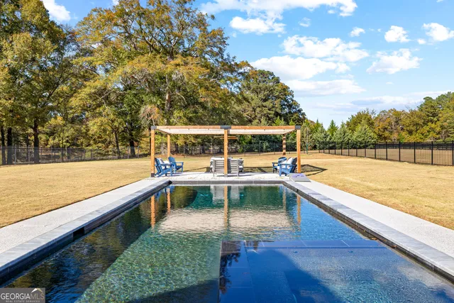 $1,115,000 | 135 Woodbridge Place, Brooks, GA 30205