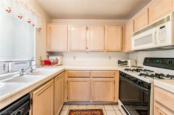 $1,495 | 3125 North Buffalo Drive, Unit 2105, Las Vegas, NV 89128