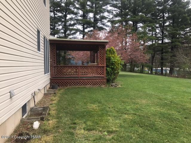 893 Polk Valley Road Stroudsburg, PA 18360 - Photo 3 of 16 IMG_7696
