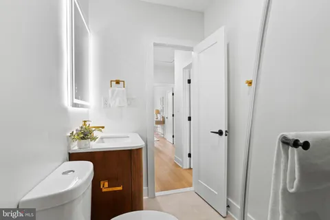 $899,000 | 432 Newton Place Northwest, Washington, DC 20010