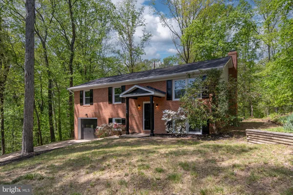 $475,000 | 10704 Ann Davis Drive, Fredericksburg, VA 22408