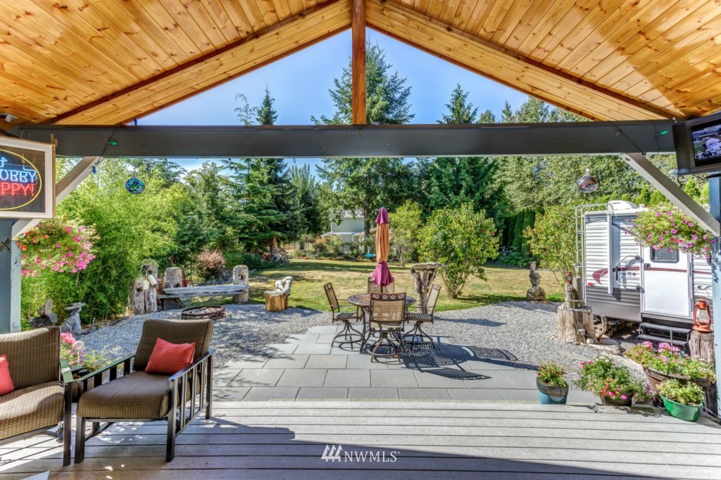 1447 Hillspring Road Bellingham, WA 98226 - Photo 18 of 24 Gallery Image 18