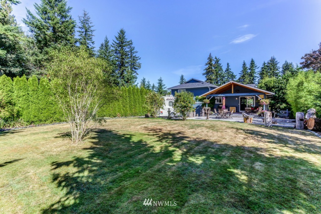 1447 Hillspring Road Bellingham, WA 98226 - Photo 23 of 24 Gallery Image 23