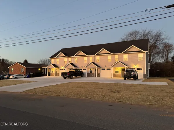 $999,000 | 1532 Meadow Spring Drive, Jefferson City, TN 37760