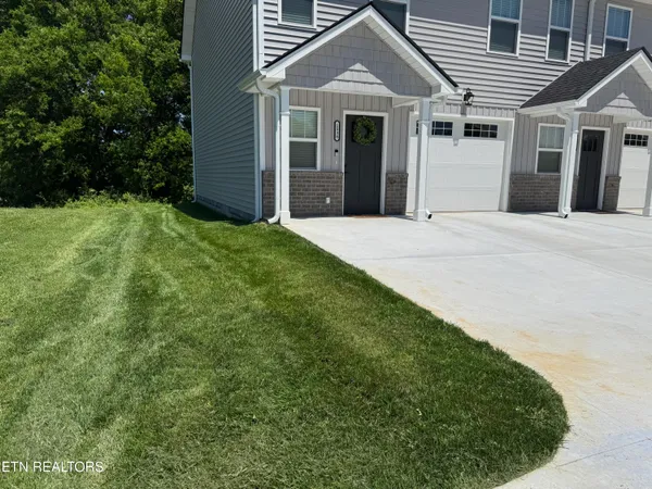 $999,000 | 1532 Meadow Spring Drive, Jefferson City, TN 37760