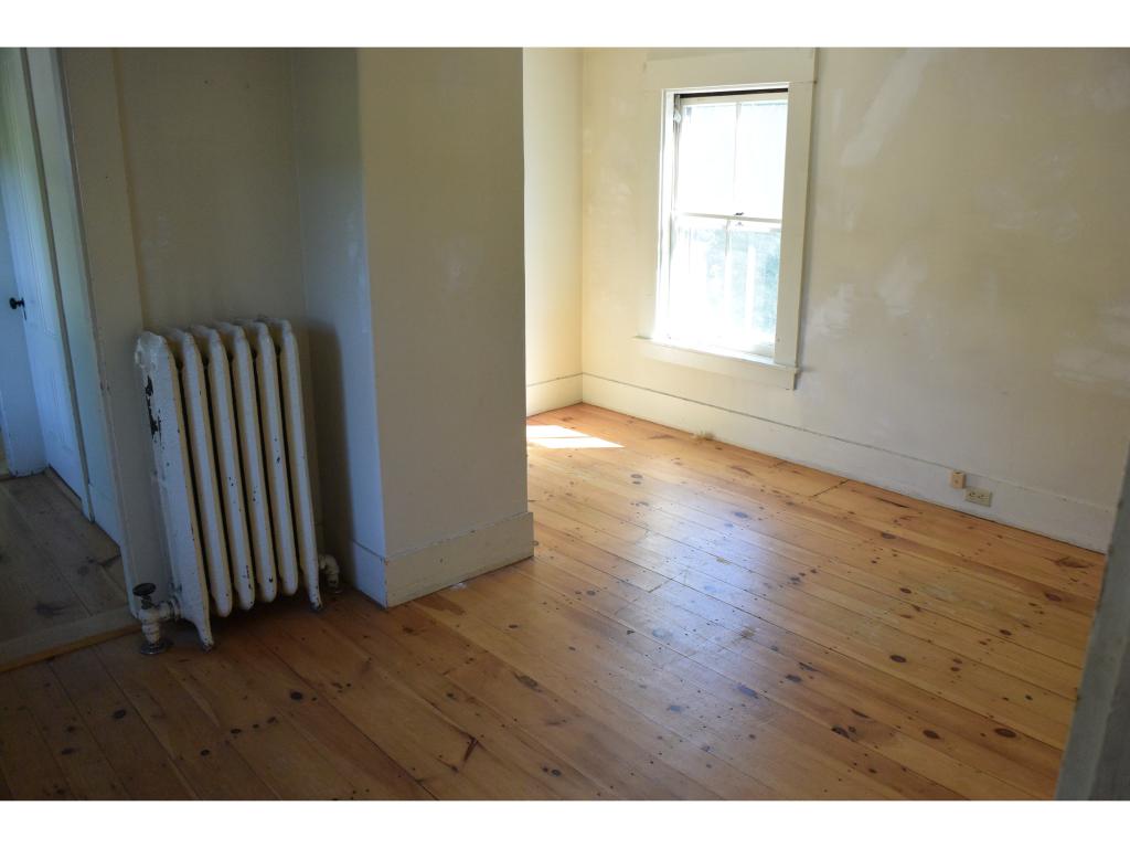 24 Weare Road New Boston, NH 03070 - Photo 15 of 28