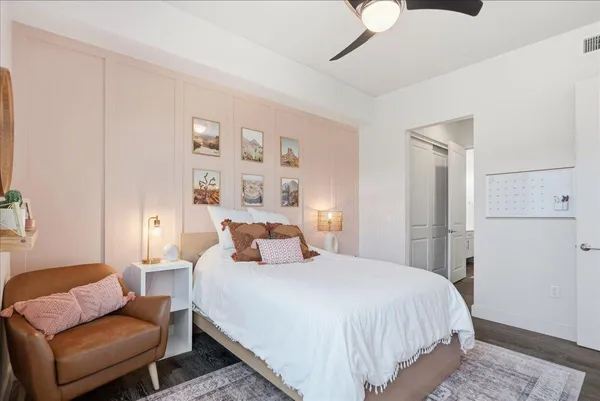 $1,895 | 3131 North Central Avenue, Unit 4001, Phoenix, AZ 85012