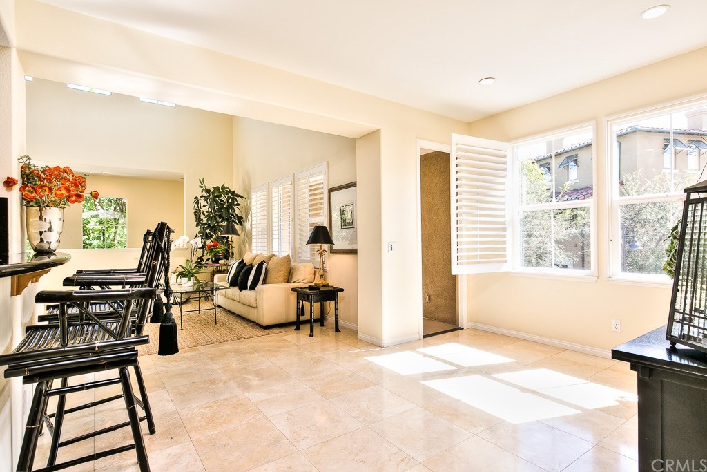 107 Roadrunner Irvine, CA 92603 - Photo 5 of 18