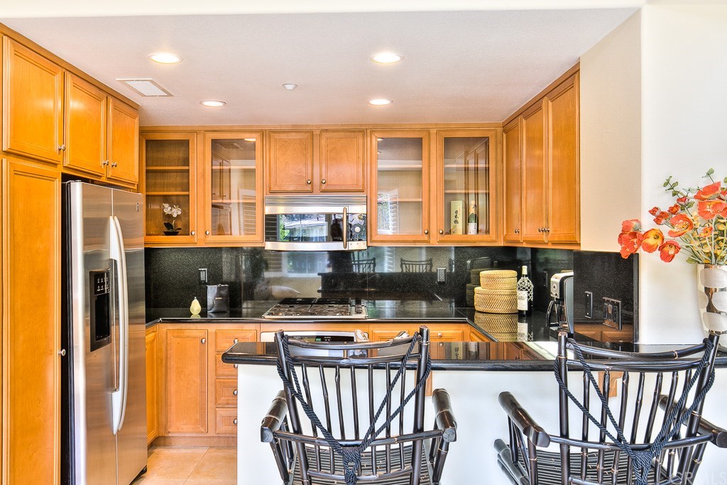 107 Roadrunner Irvine, CA 92603 - Photo 7 of 18