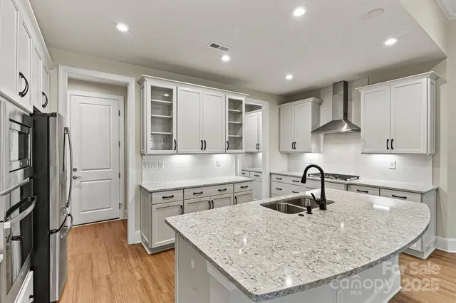 $699,900 | 8439 Profit Lane, Charlotte, NC 28215