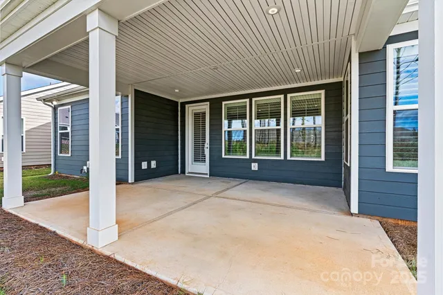 $699,900 | 8439 Profit Lane, Charlotte, NC 28215