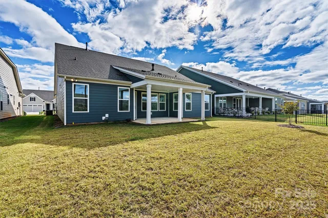 $699,900 | 8439 Profit Lane, Charlotte, NC 28215