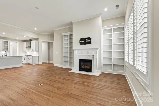 $699,900 | 8439 Profit Lane, Charlotte, NC 28215