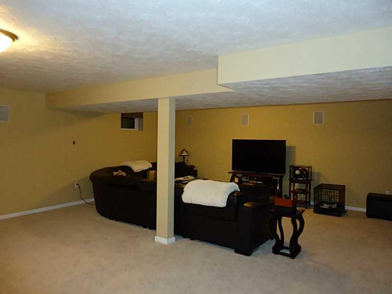 449 Beech Drive McKees Rocks, PA 15136 - Photo 21 of 24 Basement/Game Room.