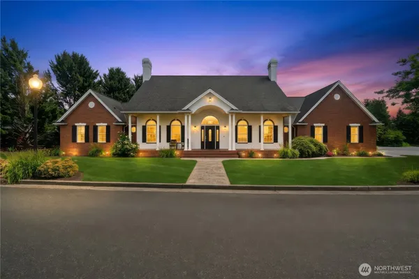$949,000 | 448 Island Green Way, Lynden, WA 98264
