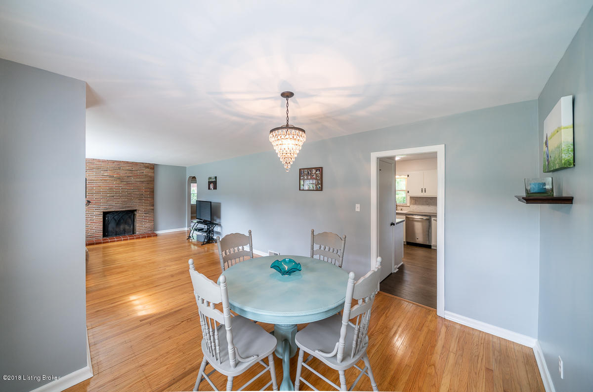 2902 Cambridge Road Louisville, KY 40220 - Photo 9 of 30 2902 Cambridge Rd L-20