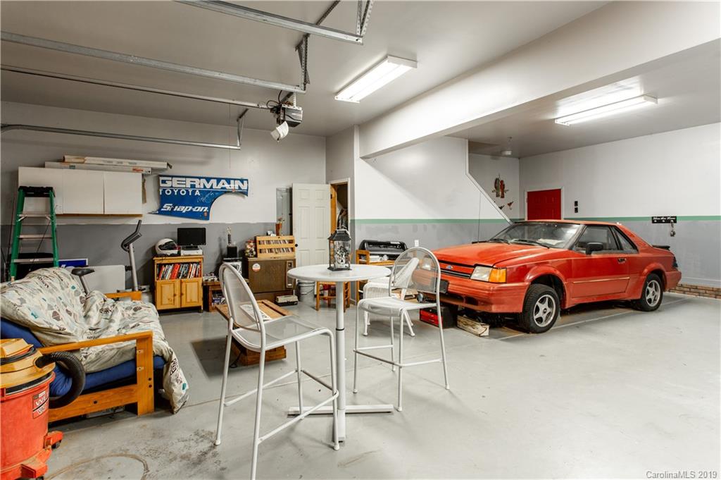 5520 Barrier Road Concord, NC 28025 - Photo 2 of 35 a cars is parked in a room