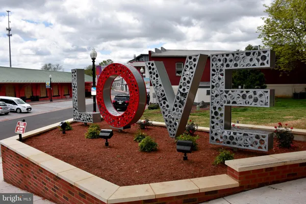 $349,900 | 3061 Silver Birch Lane, Culpeper, VA 22701