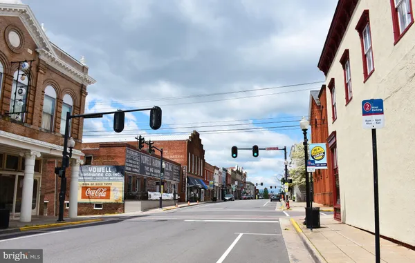 $349,900 | 3061 Silver Birch Lane, Culpeper, VA 22701