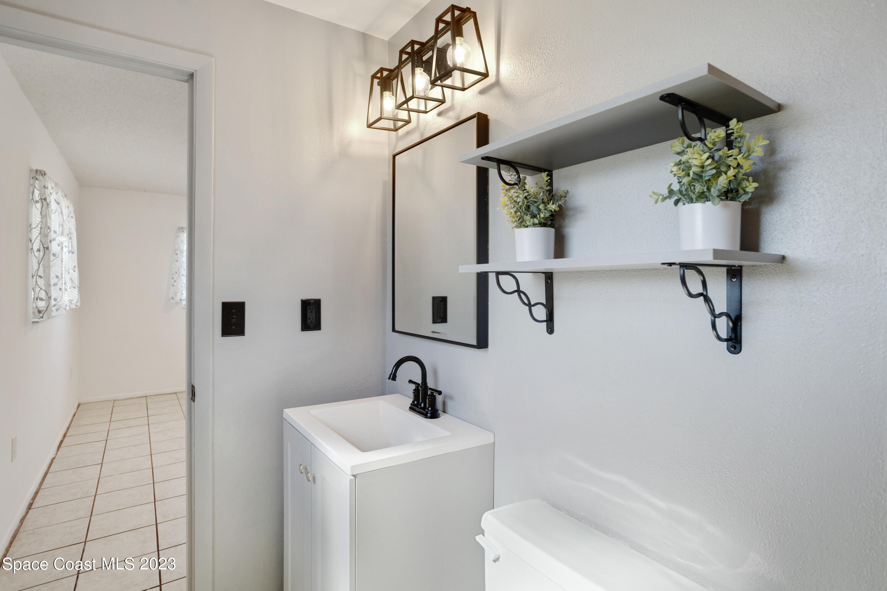 4240 Canela Road Cocoa, FL 32927 - Photo 24 of 30 Master bath 2