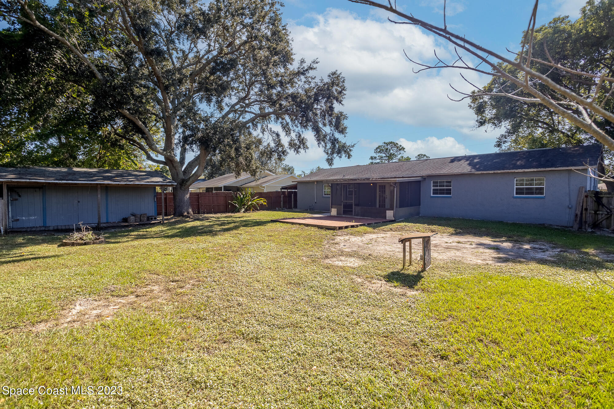 4240 Canela Road Cocoa, FL 32927 - Photo 4 of 30 Back yard
