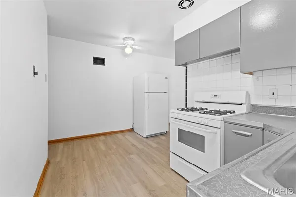 $1,200 | 6048 Southwest Avenue, St. Louis, MO 63139