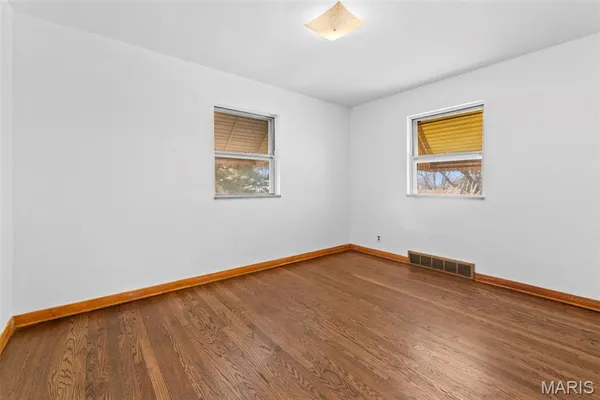 $1,200 | 6048 Southwest Avenue, St. Louis, MO 63139