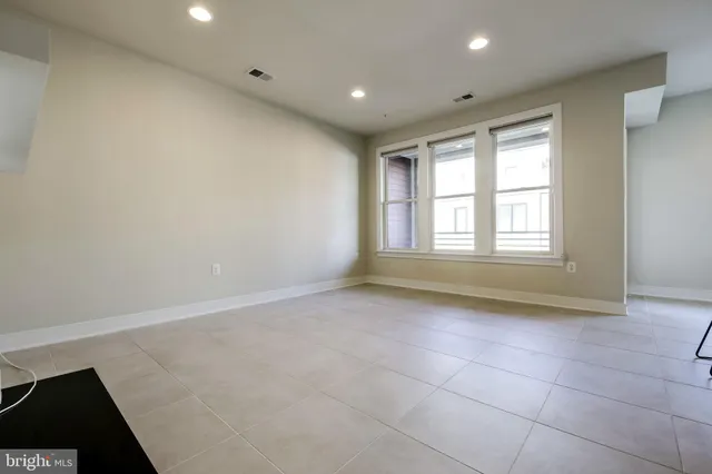 $5,100 | 1224 Main Line Boulevard, Unit 102, Alexandria, VA 22301