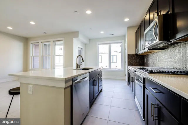 $5,100 | 1224 Main Line Boulevard, Unit 102, Alexandria, VA 22301