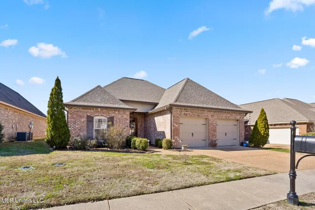 $302,000 | 707 Chambord Drive, Brandon, MS 39042