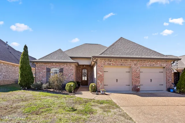 $302,000 | 707 Chambord Drive, Brandon, MS 39042