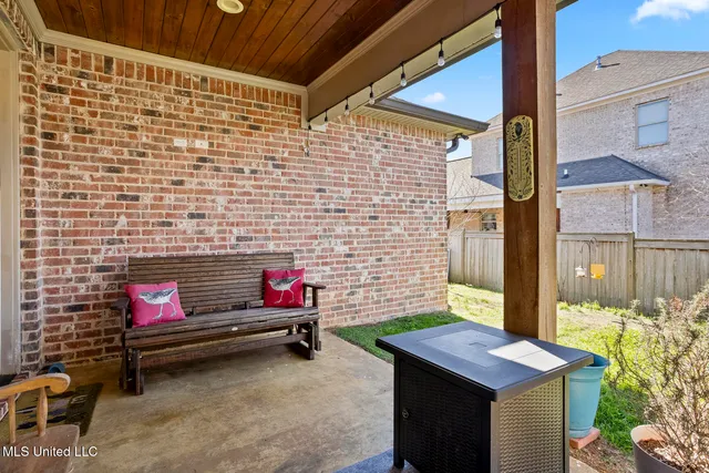 $302,000 | 707 Chambord Drive, Brandon, MS 39042