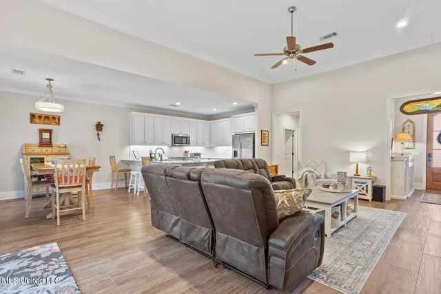 $302,000 | 707 Chambord Drive, Brandon, MS 39042