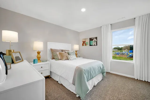 $443,940 | 402 Arbor Ridge Court, Hampshire, IL 60140