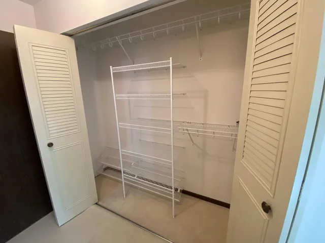 $1,400 | 7350 York Avenue South, Unit 209, Edina, MN 55435