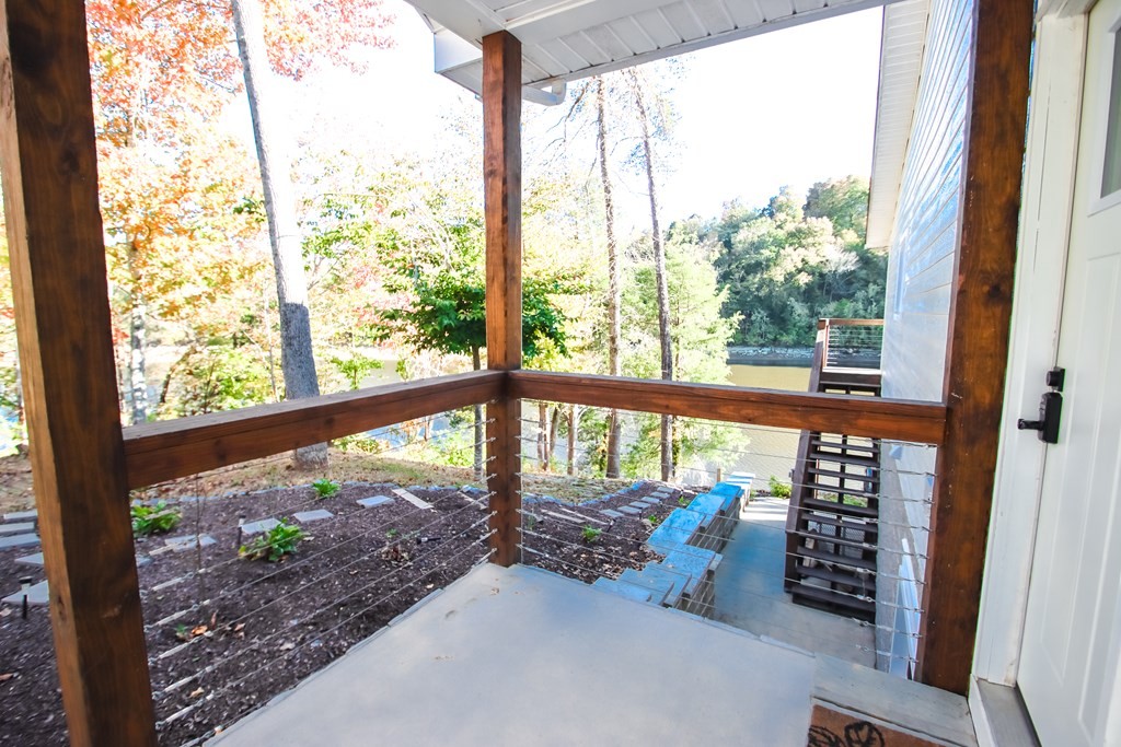 608 Lakeview Road Walling, TN 38587 - Photo 7 of 68