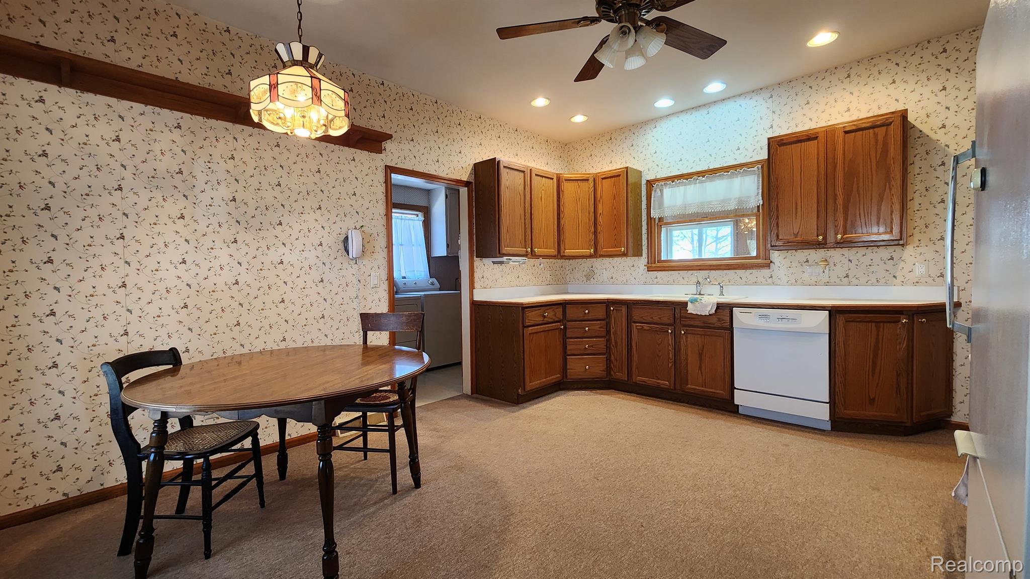20235 Scio Church Road Chelsea, MI 48118 - Photo 10 of 45 Gallery Image 10