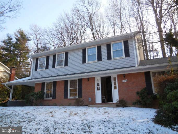 9525 Stevebrook Road Fairfax, VA 22032 - Photo 1 of 20 Exterior (Front)