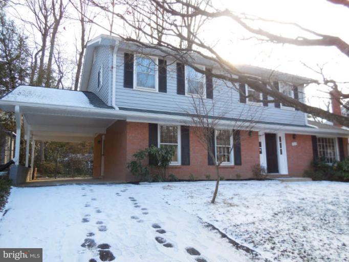 9525 Stevebrook Road Fairfax, VA 22032 - Photo 2 of 20 Exterior (Front)