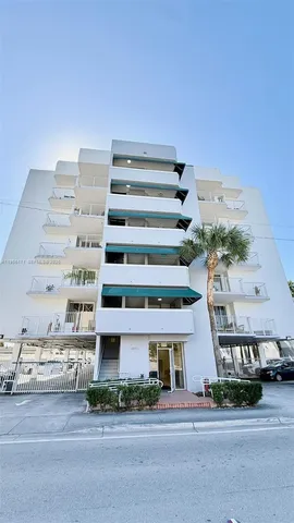 $2,450 | 4854 Northwest 7th Street, Unit 508, Miami, FL 33126