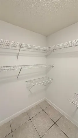 $2,450 | 4854 Northwest 7th Street, Unit 508, Miami, FL 33126