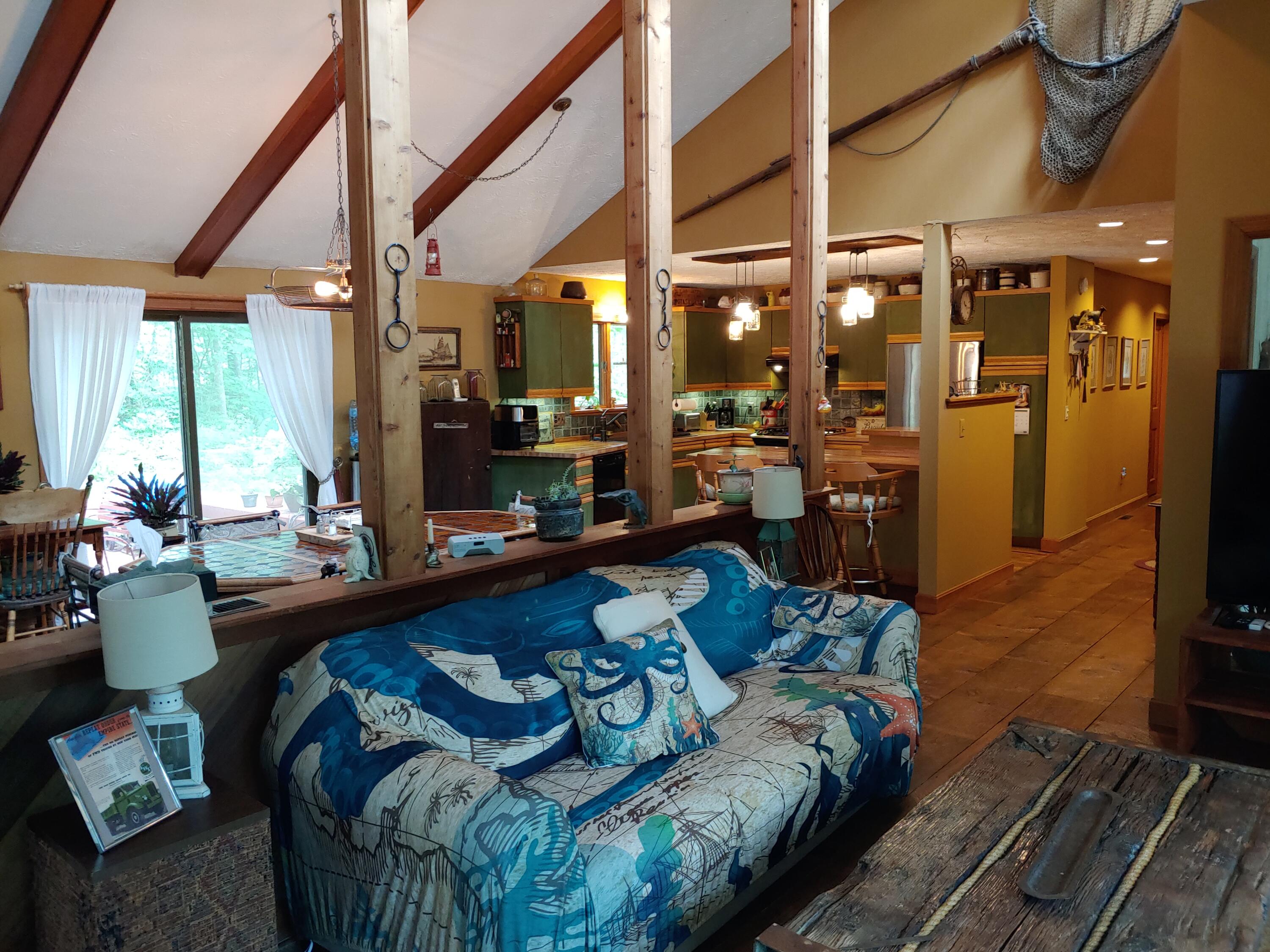 194 Shore Road Cape Neddick, ME 03902 - Photo 29 of 59 Living Room
