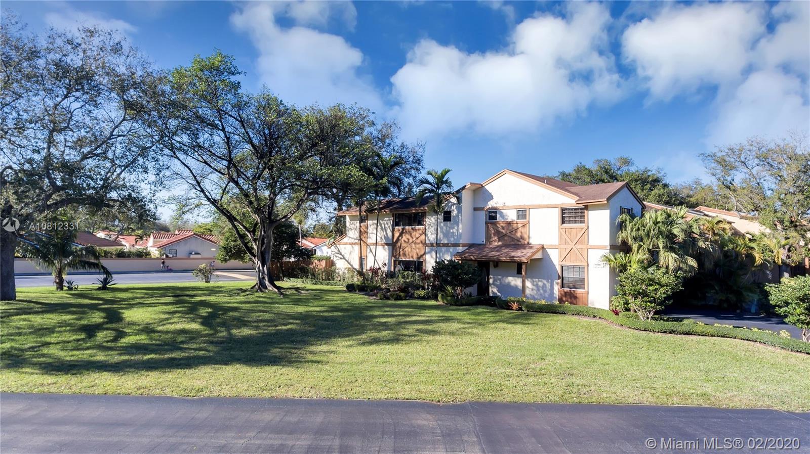 11339 Southwest 74th Terrace Miami, FL 33173 - Photo 2 of 31 FRONT OF HOUSE