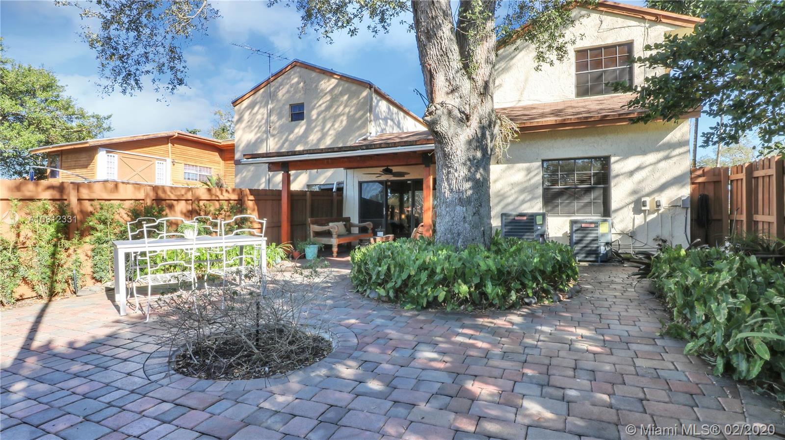 11339 Southwest 74th Terrace Miami, FL 33173 - Photo 18 of 31 BACK PATIO