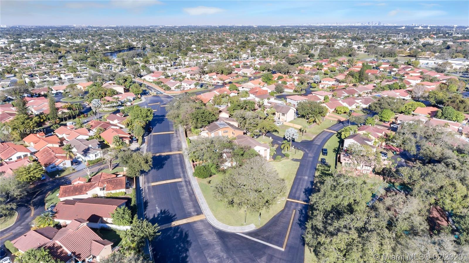 11339 Southwest 74th Terrace Miami, FL 33173 - Photo 29 of 31