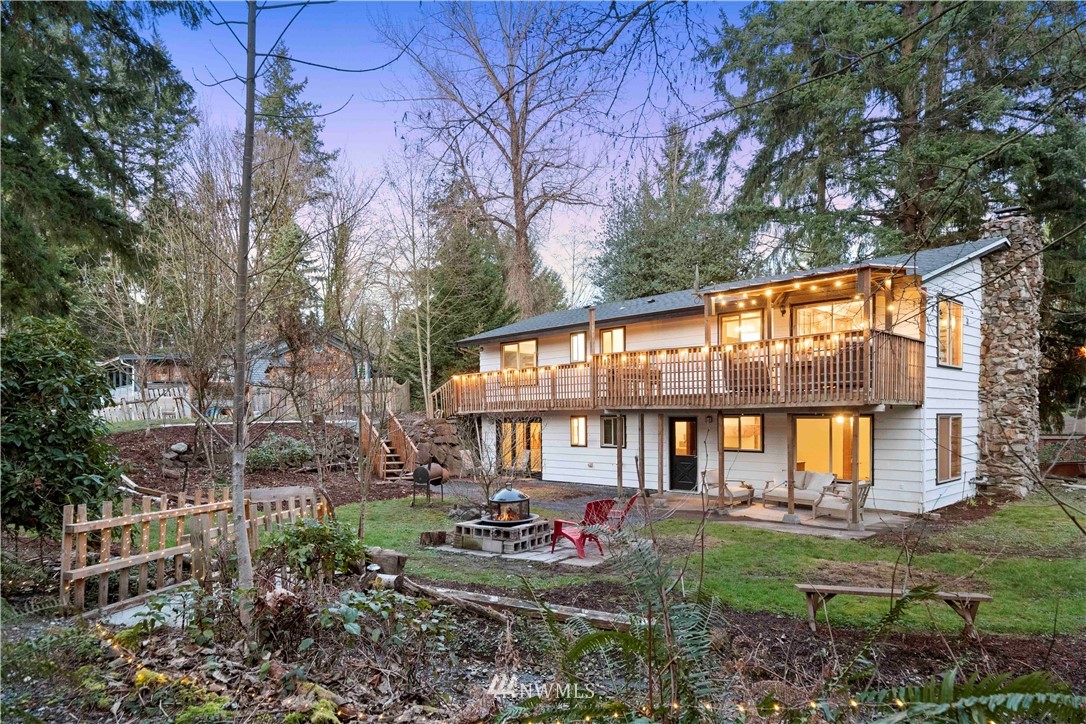 23718 23rd Avenue West Bothell, WA 98021 - Photo 2 of 36 a front view of a house with a yard