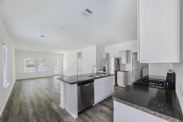 $2,200 | 24106 Juniper Hts Drive, Spring, TX 77373