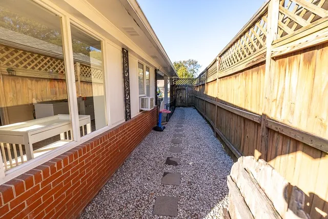 $315,000 | 4401 Charleswood Avenue, Memphis, TN 38117