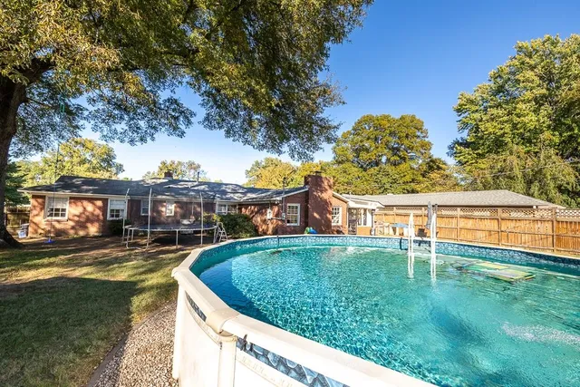 $315,000 | 4401 Charleswood Avenue, Memphis, TN 38117